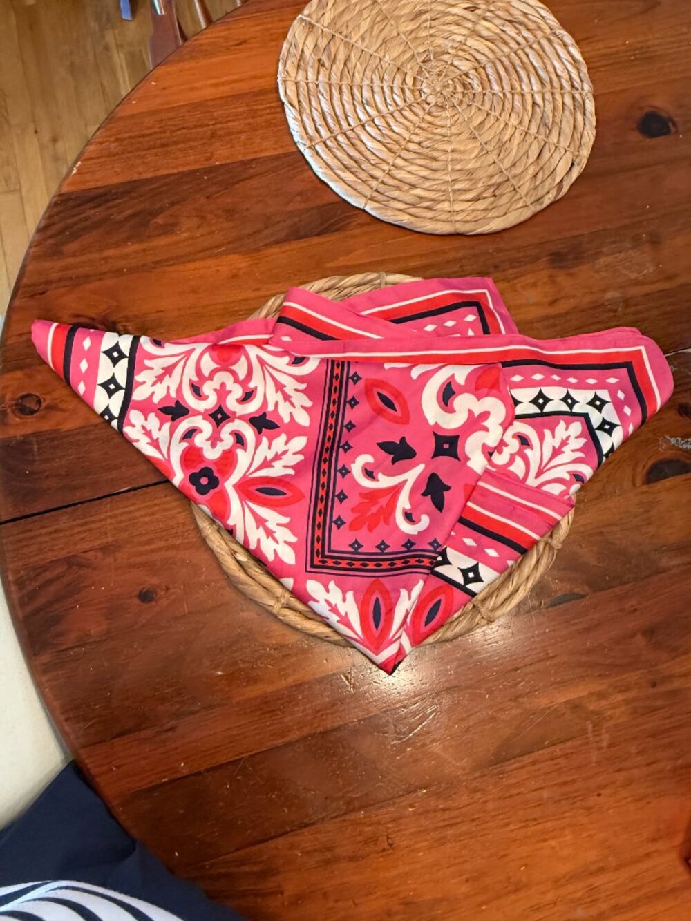 Ann Taylor Factory Large rectangle scarf -D014 - Picture 2 of 2